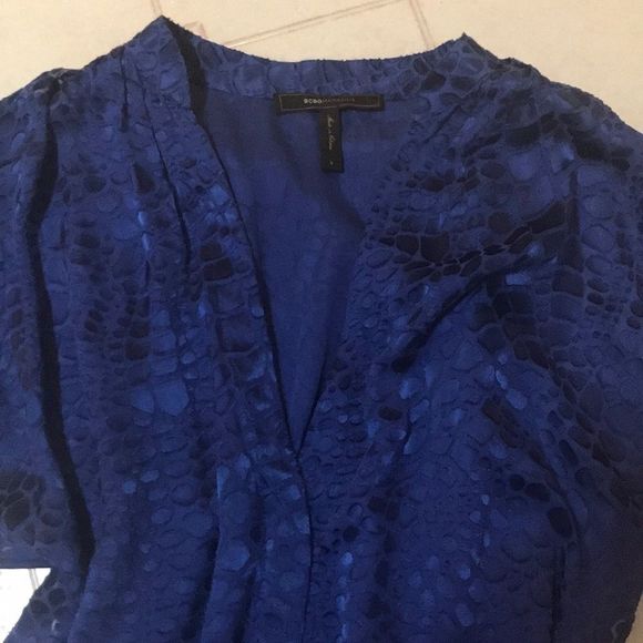 BCBGMAXAZRIA Royal Blue Burnout Blouse - Picture 3 of 9